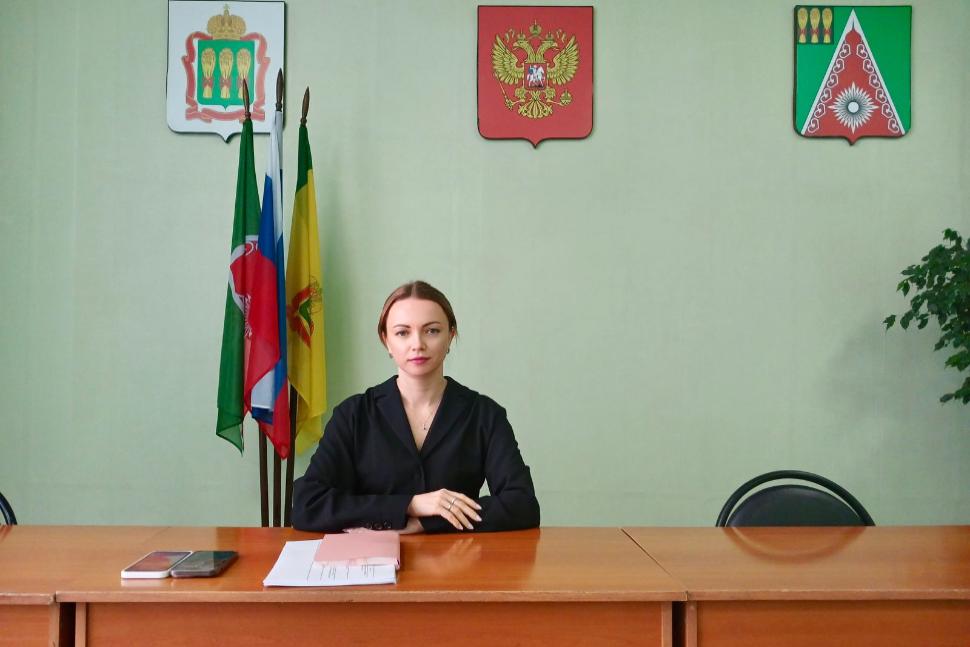   Глава Камешкирского района Ольга Белянина провела оперативное совещание