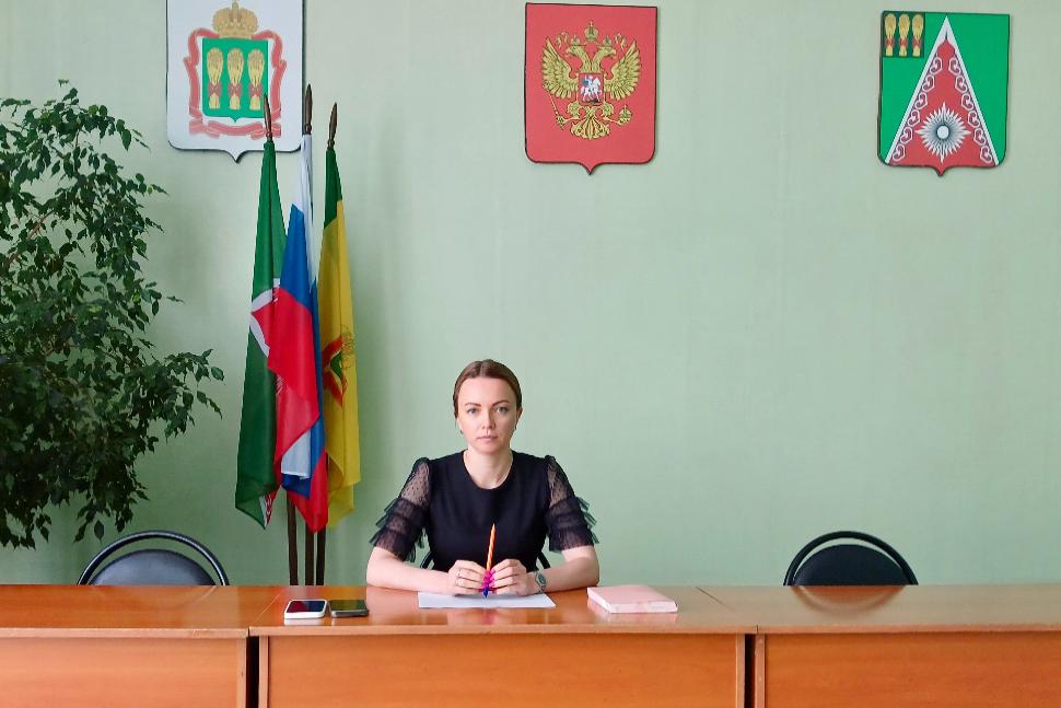 Глава Камешкирского района Ольга Белянина провела оперативное совещание Глава Камешкирского района Ольга Белянина провела оперативное совещание