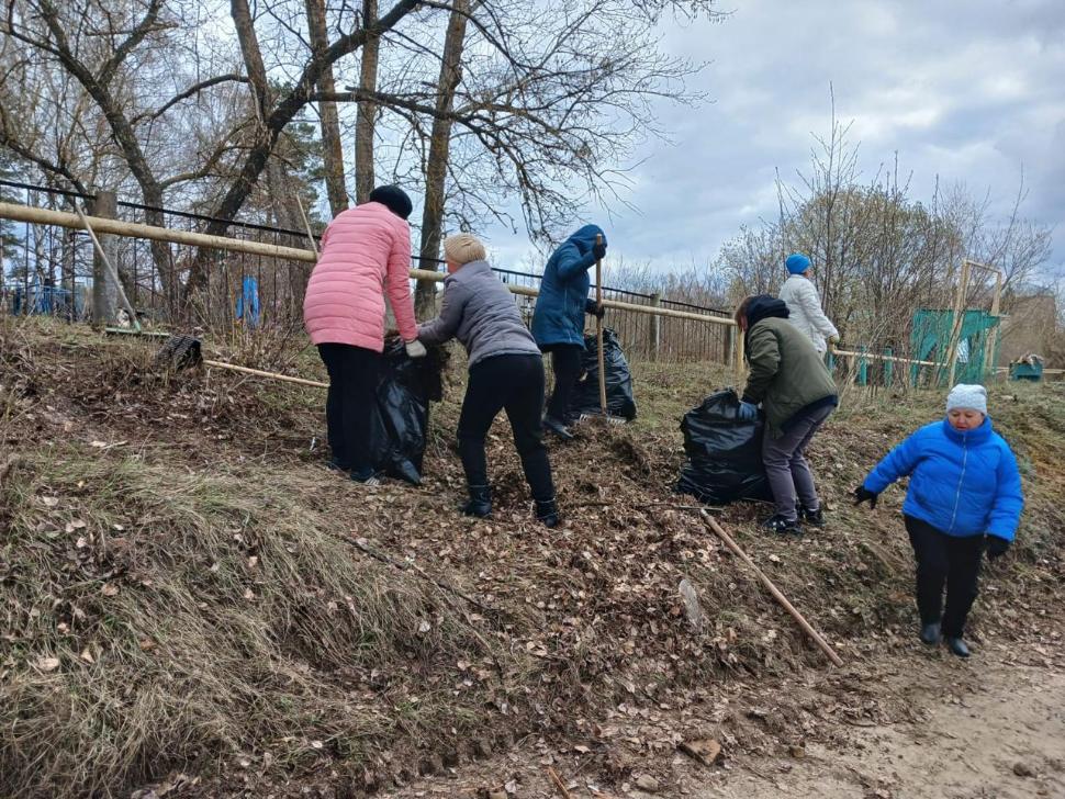 Благоустройство кладбищ в селе Русский Камешкир Благоустройство кладбищ в селе Русский Камешкир