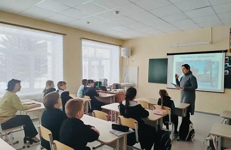 Познавательная программа «Сокровища Сурских умельцев»