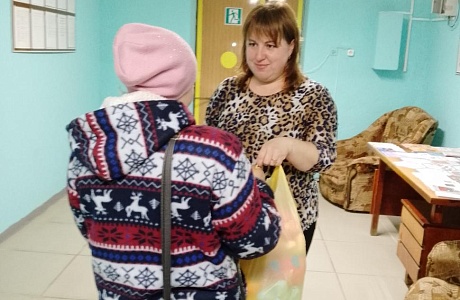 Оказание  помощи семьям с несовершеннолетними детьми