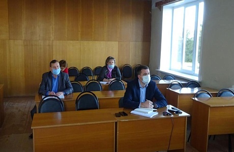 Глава администрации Камешкирского района Павел Мигин принял участие в совещании в режиме видеоконференцсвязи