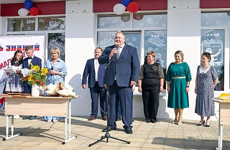 Школы Камешкирского района гостеприимно распахнули двери, чтобы дать старт новому учебному году