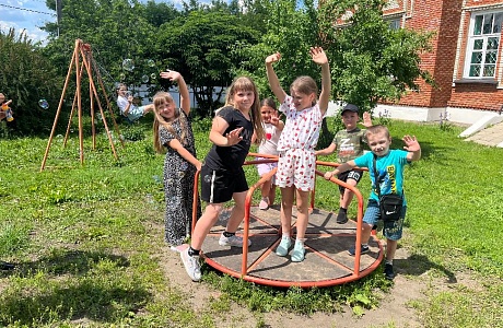 «День мыльных пузырей»
