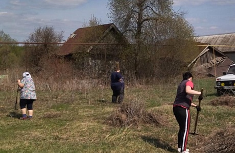 Благоустройство территории в селе Лапшово