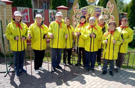 Камешкирский район принял участие в областном фестивале скандинавской ходьбе