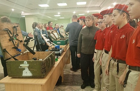 Юнармейцы Камешкирской средней школы стали участниками регионального Слёта детских и молодёжных патриотических объединений Юнармейцы Камешкирской средней школы стали участниками регионального Слёта детских и молодёжных патриотических объединений