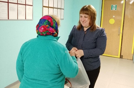 Оказание  помощи семьям с несовершеннолетними детьми