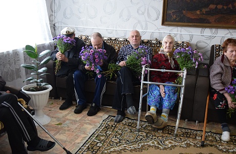 "Пора дарить тепло" 