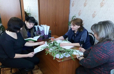 В Комплексном центре социального обслуживания населения прошло заседание по вопросам профилактики 