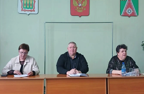 Глава Камешкирского района Дмитрий Мануковский принял участие в расширенной сессии Комитета местного самоуправления Русско-Камешкирского сельсовета