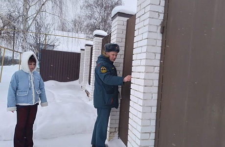 На территории села Русский Камешкир продолжаются межведомственные профилактические мероприятия На территории села Русский Камешкир продолжаются межведомственные профилактические мероприятия