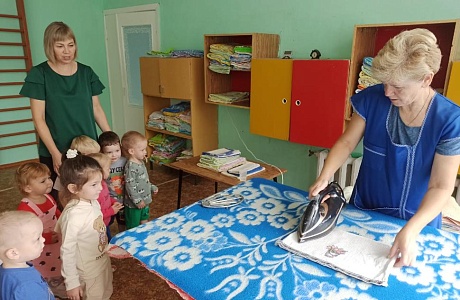 Путешествие по детскому саду