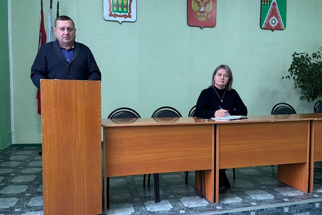 В администрации Камешкирского района состоялось совещание, посвященное борьбе с наркоманией В администрации Камешкирского района состоялось совещание, посвященное борьбе с наркоманией