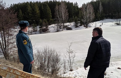 На территории Камешкирского района продолжаются профилактические рейды по водоемам На территории Камешкирского района продолжаются профилактические рейды по водоемам