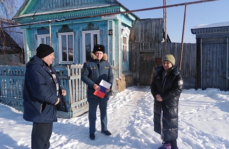 На территории Камешкирского района продолжается комплекс профилактических мероприятий по предупреждению пожаров На территории Камешкирского района продолжается комплекс профилактических мероприятий по предупреждению пожаров