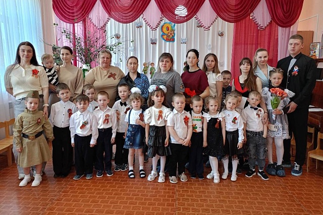 В детском саду состоялся конкурс чтецов «Во славу Великой Победы» В детском саду состоялся конкурс чтецов «Во славу Великой Победы»