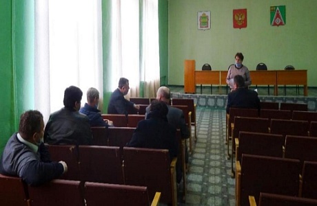 В администрации Камешкирского района провели заседание межведомственной комиссии по налогам и сборам В администрации Камешкирского района провели заседание межведомственной комиссии по налогам и сборам