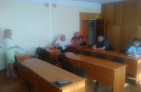 В администрации Камешкирского района состоялось рабочее совещание по вопросу введения чрезвычайной ситуации, в связи с засухой В администрации Камешкирского района состоялось рабочее совещание по вопросу введения чрезвычайной ситуации, в связи с засухой