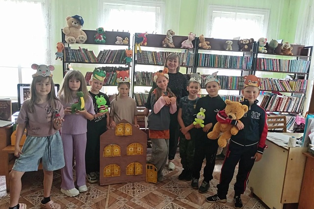 Познавательная игра «Собирал человек слова» Познавательная игра «Собирал человек слова»
