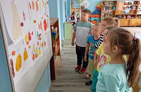 Фруктовый день у дошколят Фруктовый день у дошколят