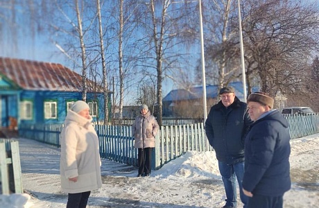 Министр по делам архивов Пензенской области Зуфяр Бибарсов посетил Камешкирский район