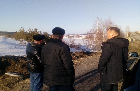Паводковая комиссия Камешкирского района посетила гидротехнические сооружения на территории Чумаевского и Русско-Камешкирского сельсоветов Паводковая комиссия Камешкирского района посетила гидротехнические сооружения на территории Чумаевского и Русско-Камешкирского сельсоветов