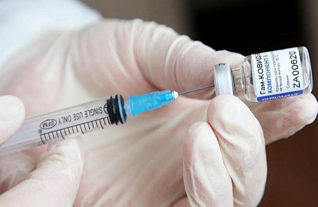  В Камешкирском районе активно проходит вакцинация населения против новой коронавирусной инфекции