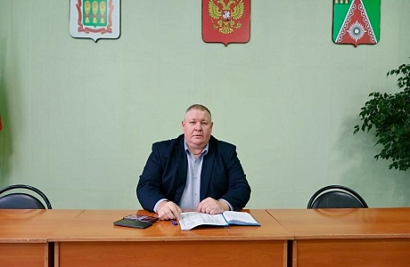 Исполняющий полномочия главы Камешкирского района Дмитрий Мануковский провел оперативное совещание