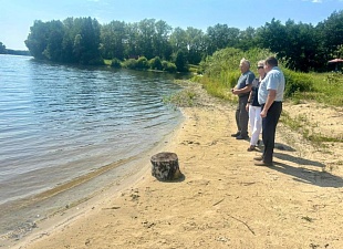 В целях предотвращения несчастных случаев на водоемах в летний период в Камешкирском районе регулярно проводятся рейдовые мероприятия В целях предотвращения несчастных случаев на водоемах в летний период в Камешкирском районе регулярно проводятся рейдовые мероприятия