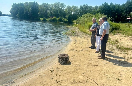 В целях предотвращения несчастных случаев на водоемах в летний период в Камешкирском районе регулярно проводятся рейдовые мероприятия В целях предотвращения несчастных случаев на водоемах в летний период в Камешкирском районе регулярно проводятся рейдовые мероприятия