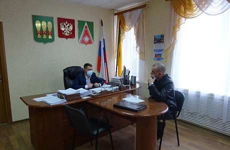 Встреча Главы администрации Павла Мигина с потенциальным подрядчиком по оказанию услуг пассажироперевозок на муниципальных маршрутах