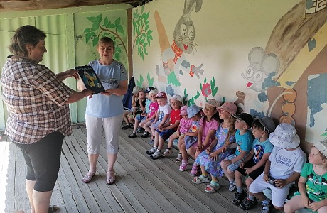 Час культурного поведения «Как не быть Капризулькой и не дразнить других» Час культурного поведения «Как не быть Капризулькой и не дразнить других»
