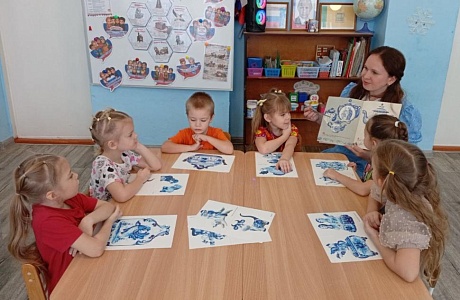 В детском саду состоялся тематический день— День Гжели