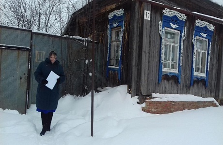 Специалисты Комплексного центра провели рейды по выявлению и обследованию семей, находящихся в социально-опасном положении