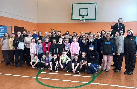 Студенты в гостях у школы: Марафон в будущее!