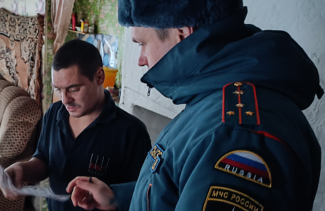  На территории Камешкирского района ежедневно проходят профилактические рейды направленные на исключение возможности возникновения пожаров в жилом секторе
