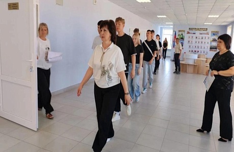 В пункте  проведения экзаменов Камешкирского района прошли тренировки по безопасности для выпускников перед ГИА   