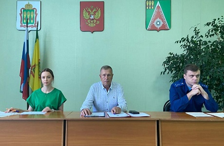 В администрации Камешкирского района прошла 41 сессия Собрания представителей Камешкирского района