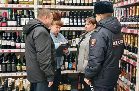Рейд по пресечению незаконного оборота алкоголя и табака в Камешкирском районе Рейд по пресечению незаконного оборота алкоголя и табака в Камешкирском районе