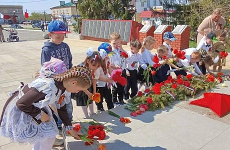 Маленькие патриоты большой Победы Маленькие патриоты большой Победы