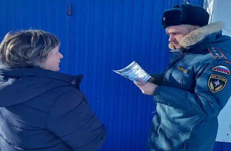 В Камешкирском районе продолжают профилактические рейды по разъяснению правил пожарной безопасности в частном жилом секторе