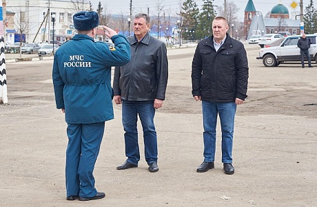 В рамках проведения командно-штабных учений проведен смотр сил и средств ПТП РСЧС Камешкирского района В рамках проведения командно-штабных учений проведен смотр сил и средств ПТП РСЧС Камешкирского района