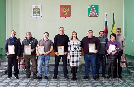 В Камешкирском районе чествовали тружеников села