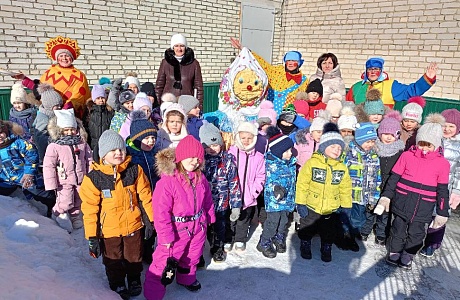«Зима, отступай, Масленица угощай!» «Зима, отступай, Масленица угощай!»