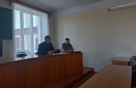 Во вторник, 5 сентября 2023 года, В администрации Камешкирского района проведено рабочее совещание по вопросу заключения договоров аренды световых опор муниципальными образованиями района Во вторник, 5 сентября 2023 года, В администрации Камешкирского района проведено рабочее совещание по вопросу заключения договоров аренды световых опор муниципальными образованиями района