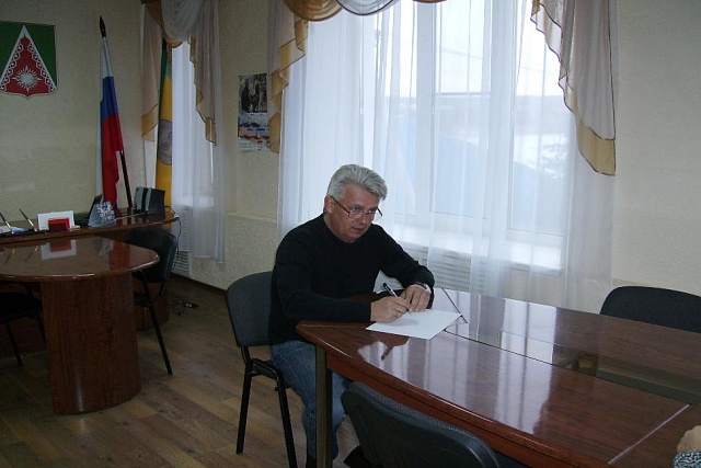 Глава администрации Камешкирского района Сергей Хазов провел рабочее совещание