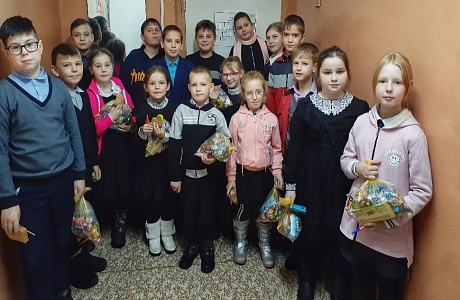 Мероприятие "Веселись, ребятки - наступили Святки!"