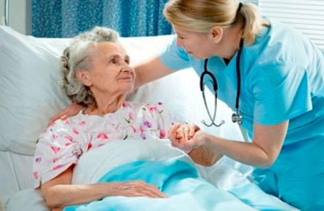 Гериатрическая помощь для пожилых пациентов по полису обязательного медицинского страхования
