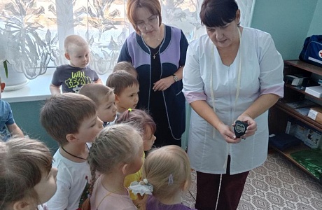 «Экскурсия в медицинский кабинет» «Экскурсия в медицинский кабинет»